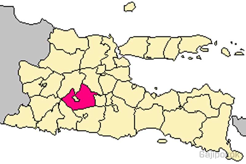 Gaji UMK Ngasem