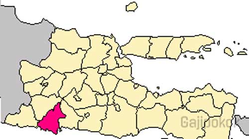 Gaji UMK Trenggalek